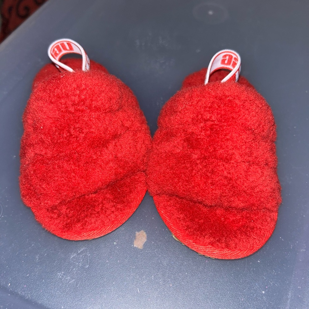 Red ugg toddler sandals 7c
